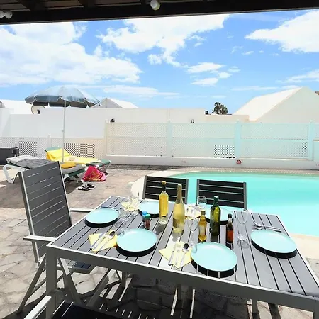 Amalia In Matagorda With Sea And Beach Views