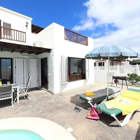 Amalia In Matagorda With Sea And Beach Views